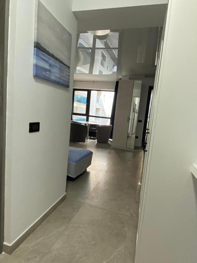 Aa Apartment Tomis Villa Năvodari Buitenkant foto